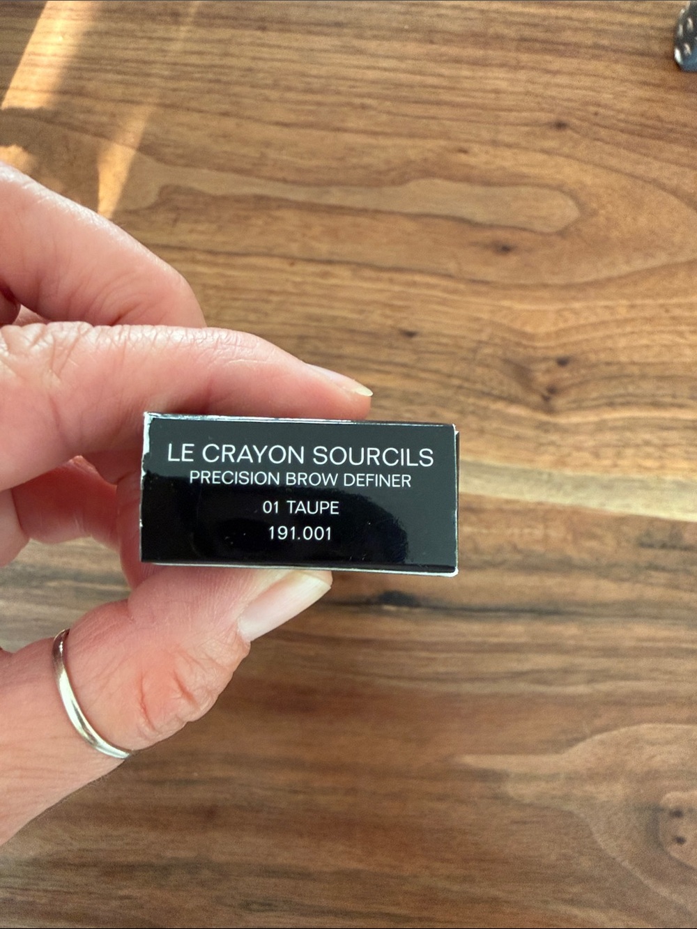 Chanel Le Crayon Sourcils Precision Brow Definer 01 Taupe - Picture 3 of 4